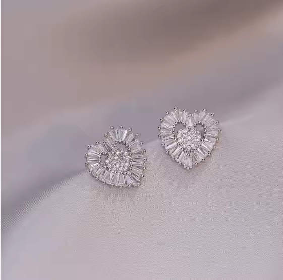 Vintage Heart-Shaped Zircon Set